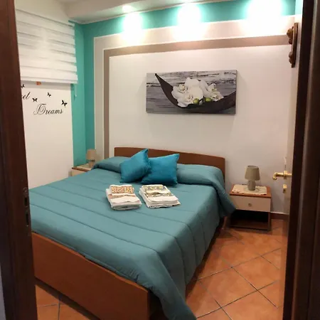 Rosa Apartment