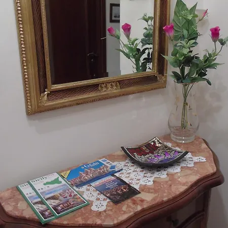 Rosa Apartment *