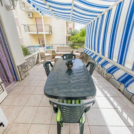 Apartment Rosa Cefalu